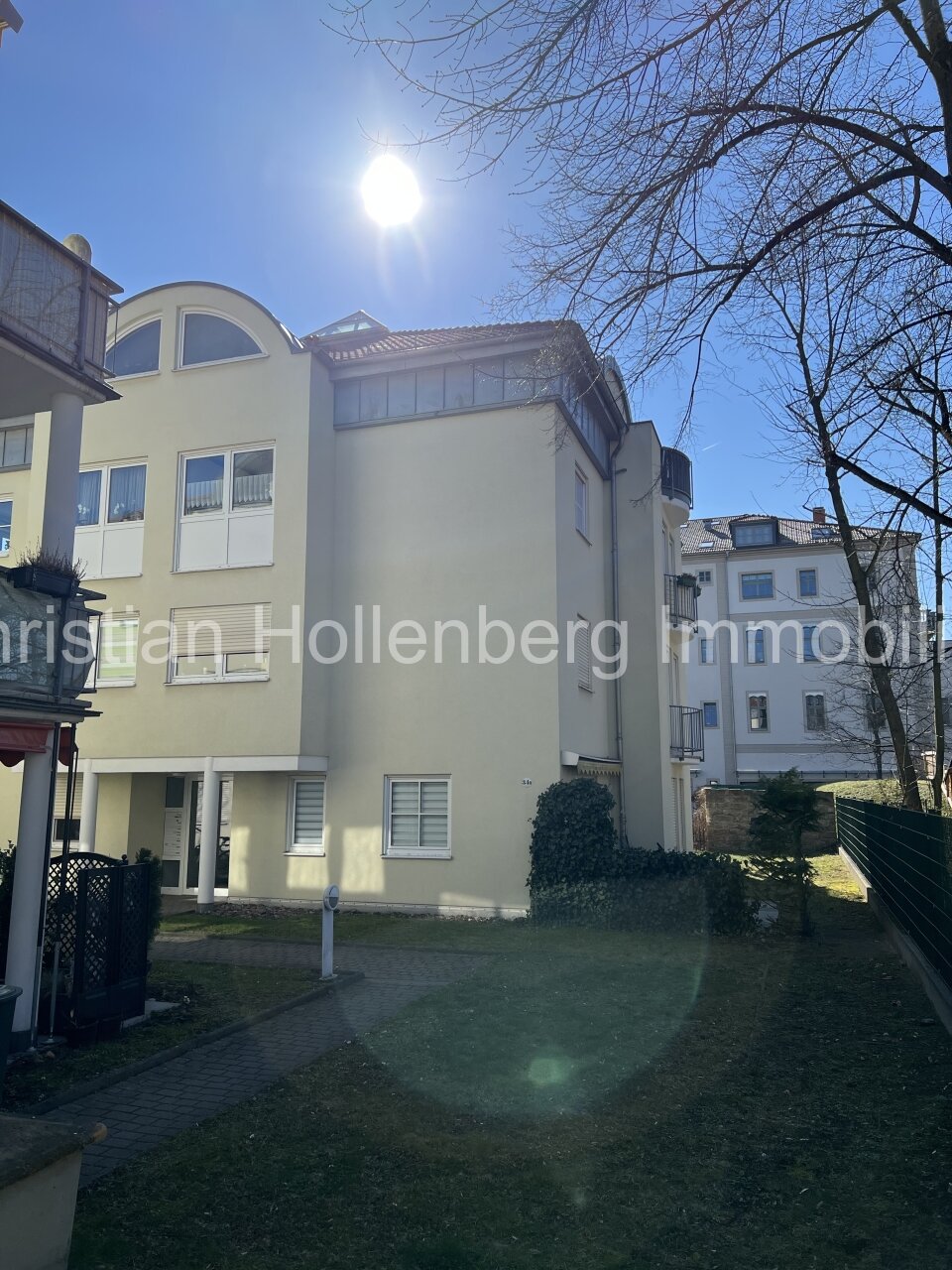 Wohnen im Grünen mitten in Dresden Striesen-West - **provisionsfrei**