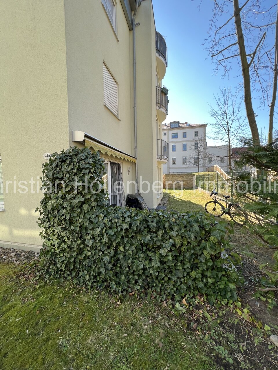 Wohnen im Grünen mitten in Dresden Striesen-West - **provisionsfrei**