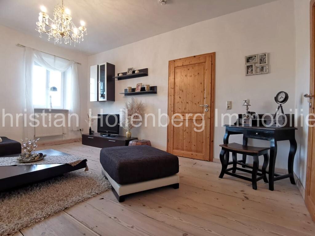 Äußerst gepflegtes 3-Familienhaus mit DG-Ausbaureserve