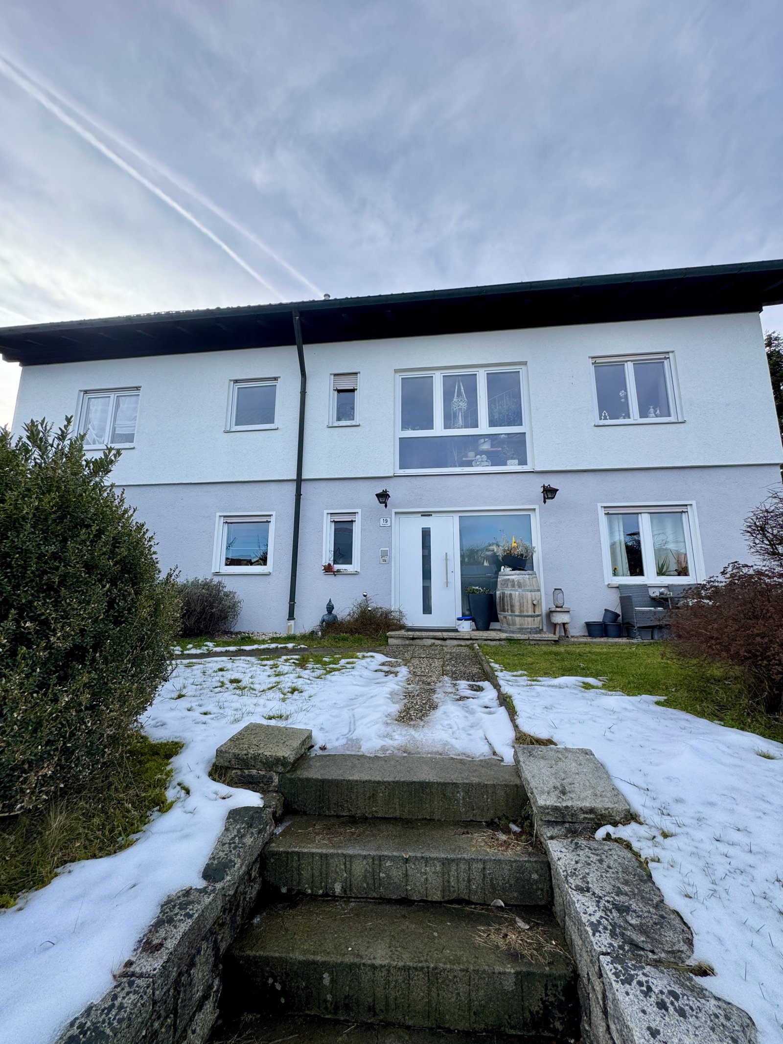 Hübsches Einfamilienhaus mit Einliegerwohnung  & viel Potenzial