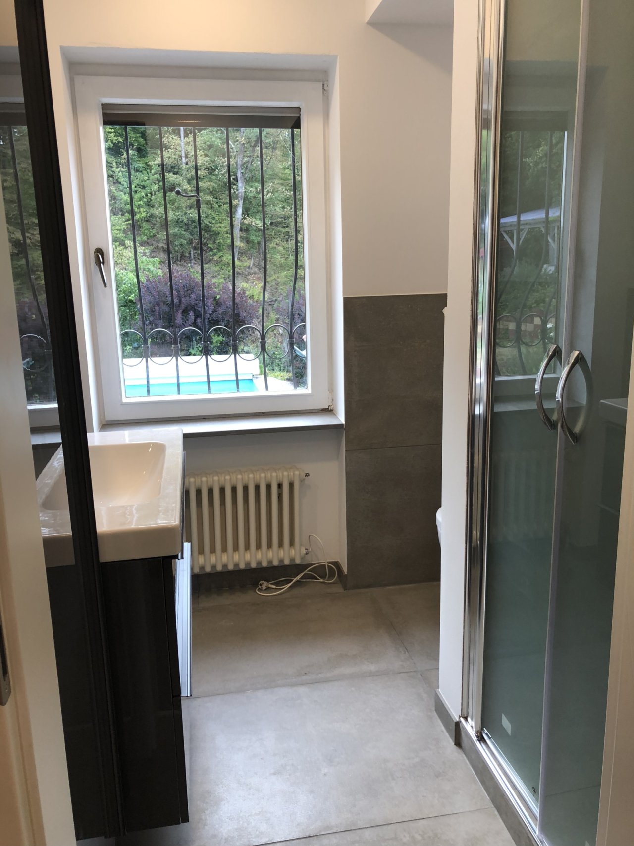 OG 2, Bad, Poolblick OG 2, Bad, Poolblick